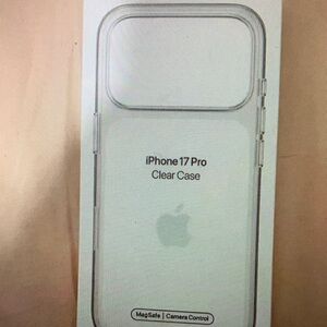 Apple iPhone 17 Pro Transparent Case